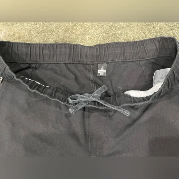 Carhartt Women’s Black Carpenter Pants - Picture 2 of 6